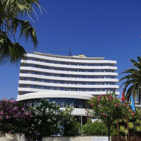 Condominio International San Benedetto del Tronto Exterior foto